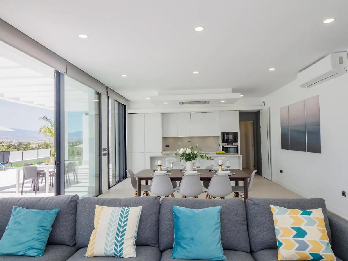 Cubo'S Los Javieles Infinity View Pool Villa Alhaurin el Grande 0*,